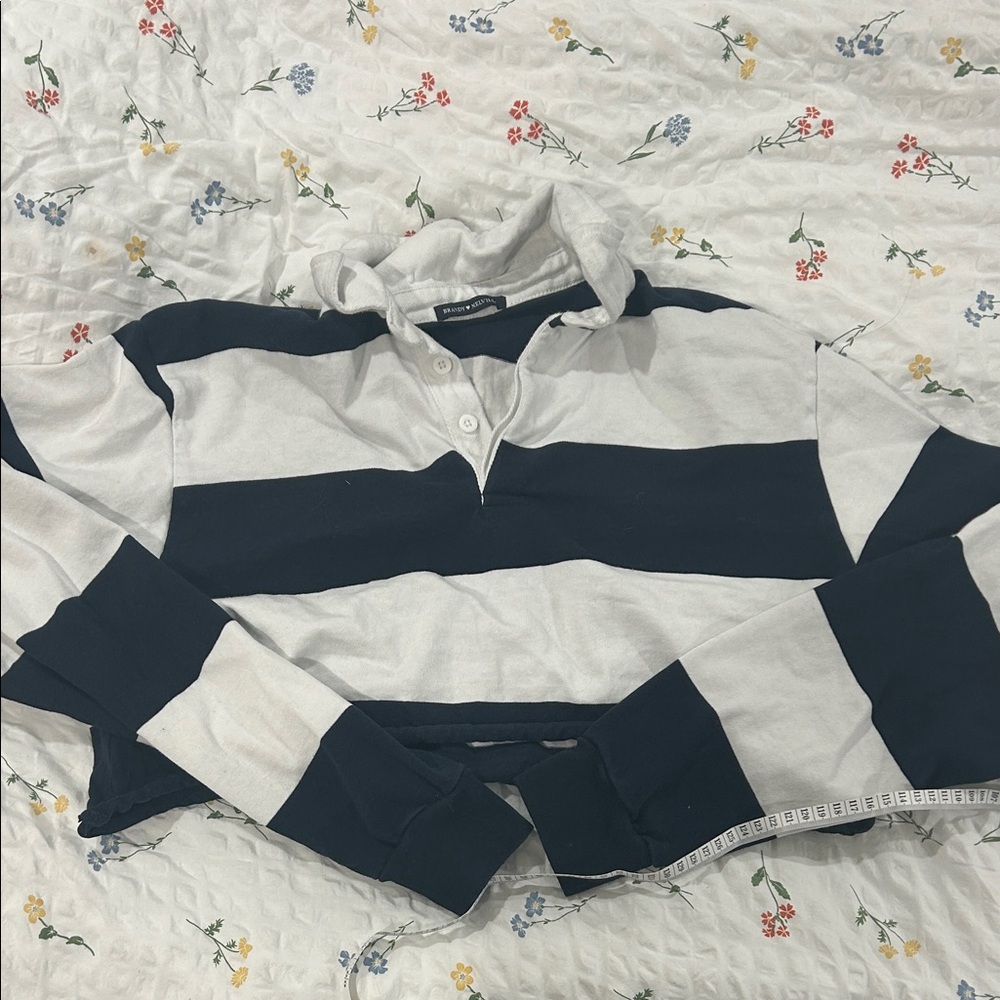 brandy melville collared crop top